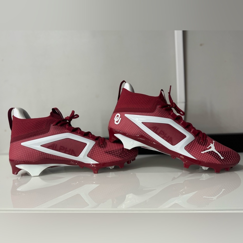 Jordan Alpha Menace 4 Elite Oklahoma Sooners Football Cleats HF5607-600 Sz 12.5